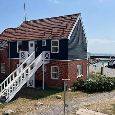 Beautiful In With House Sea View Borre