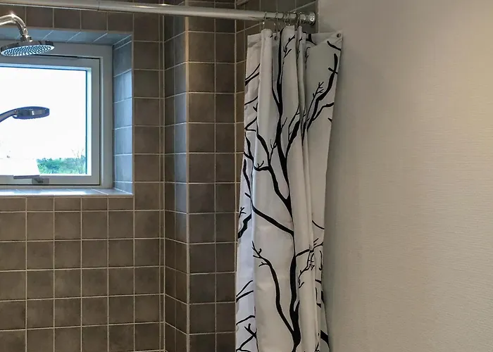 Two-bedroom In Apartment Borre